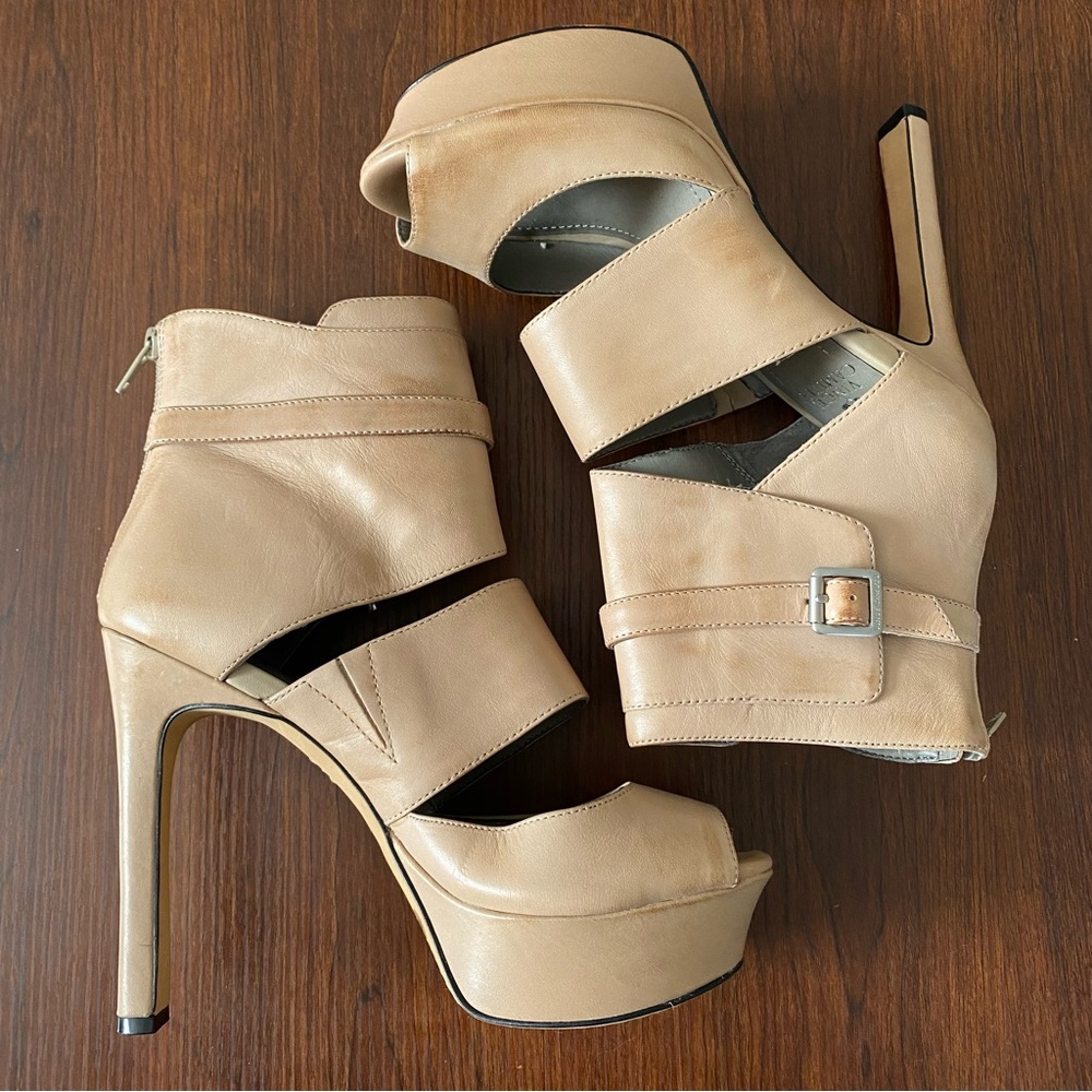 Vince Camuto Baron Leather Heels